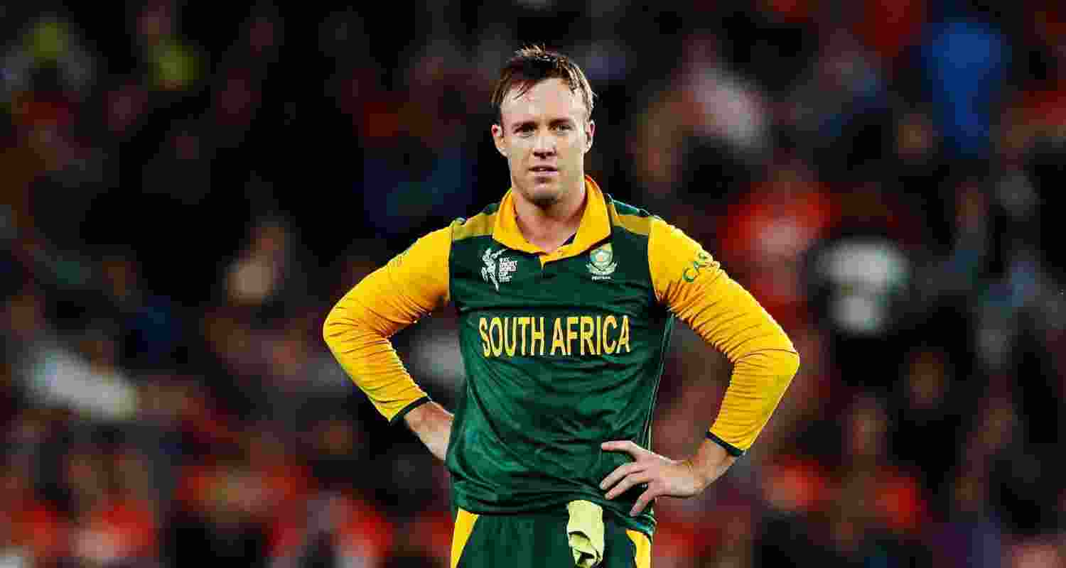 AB De Villiers in the iconic Green-yellow South African uniform.