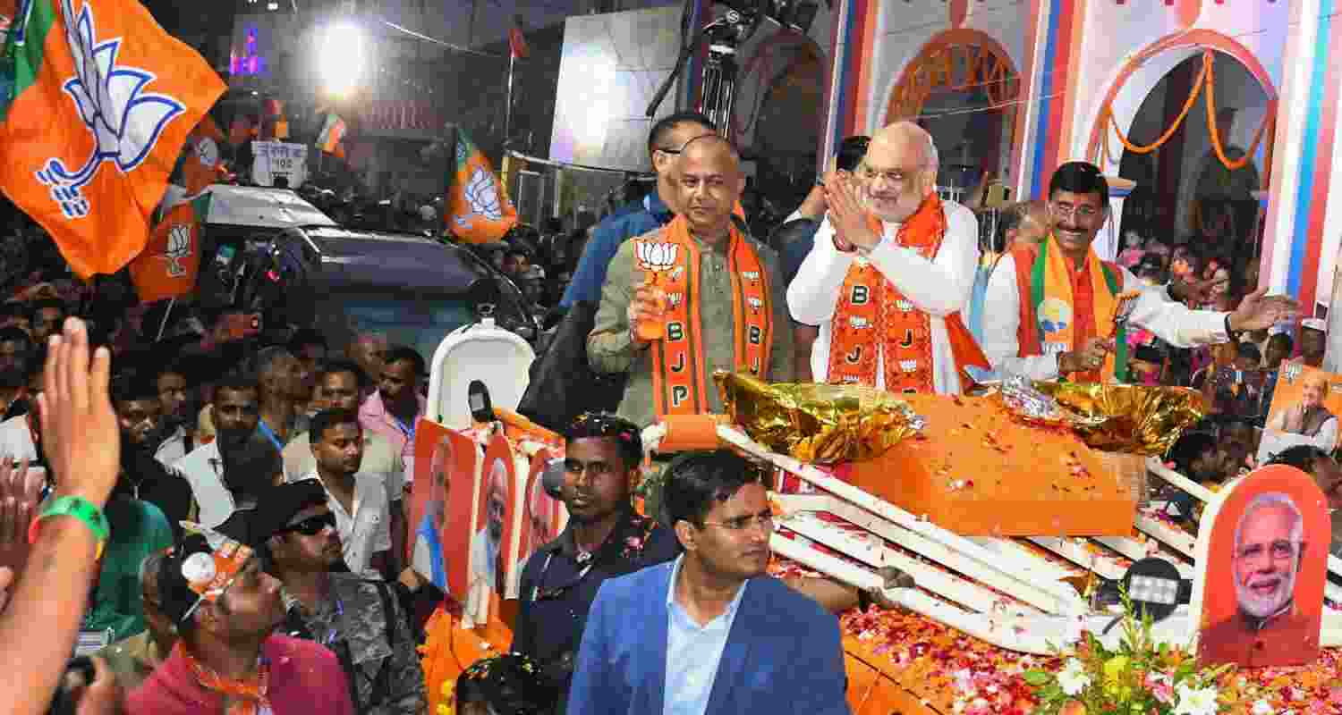 Home Minister Amit Shah holds grand roadshow in Ranchi