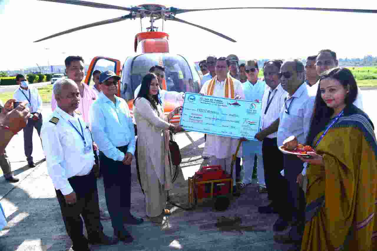 U'khand CM launches helicopter service between Dehradun-Almora