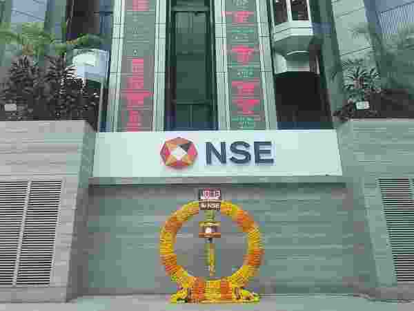 NSE sets world record with 1,971 cr transactions in a single day
