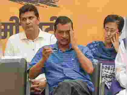 AAP MLAs to decide Kejriwal's successor today