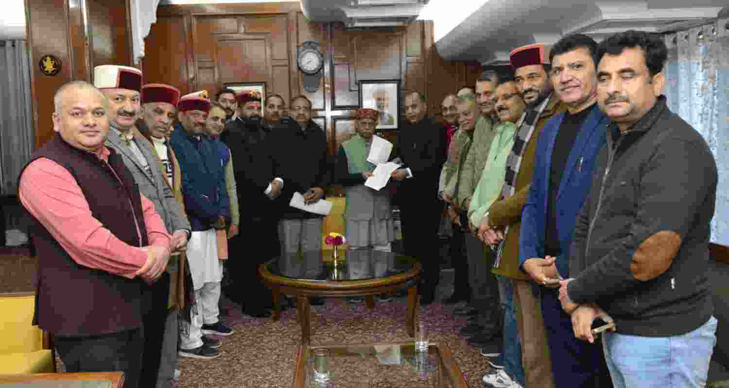 BJP MLAs along with governor Shiv Pratap Shukla in Himachal Pradesh