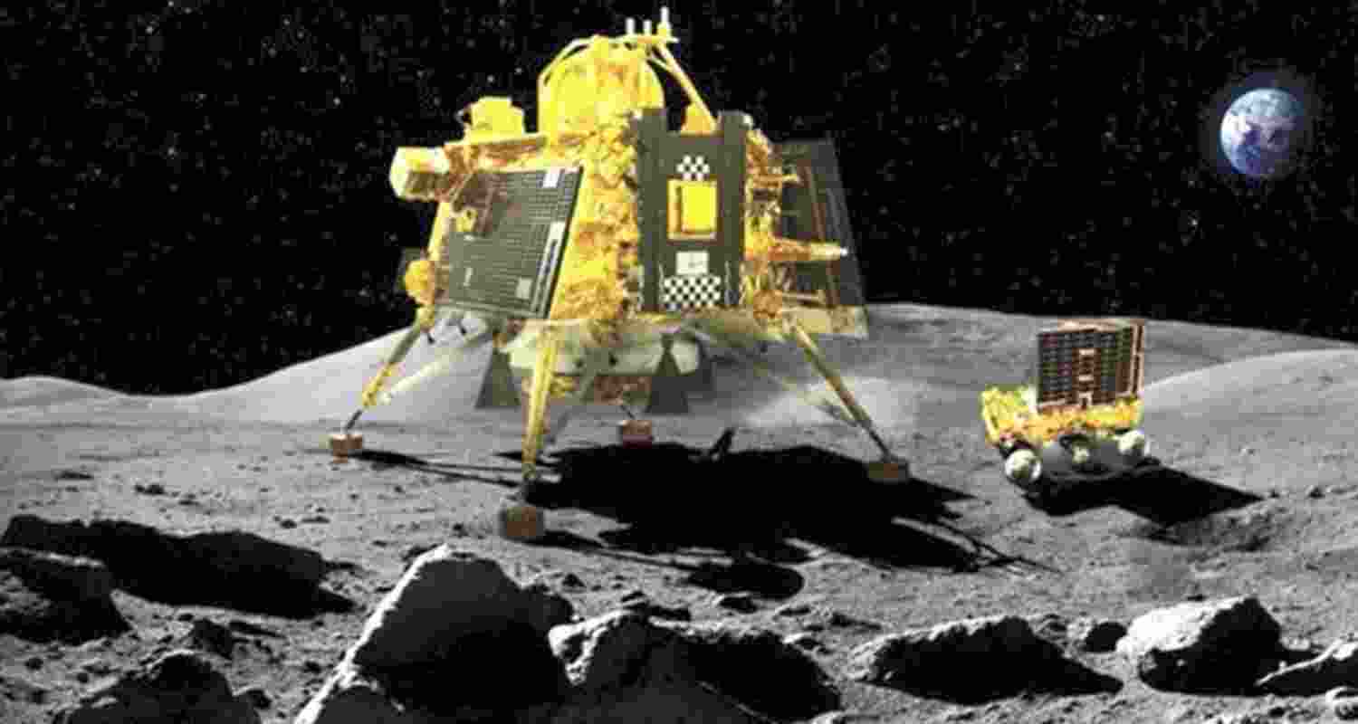 NASA spacecraft orbiting the Moon Vikram lander of India's Chandrayaan-3 mission Lunar Reconnaissance Orbiter (LRO) NASA Indian Space Research Organization (ISRO)