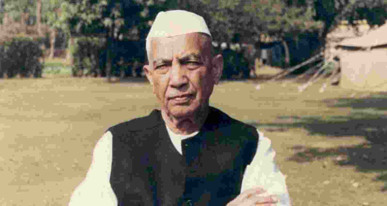 The RLD rejects claim of tie-up with the BJP associated with conferring Bharat Ratna to Charan Singh.