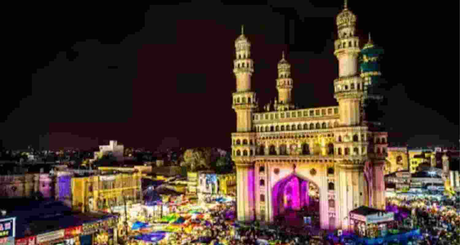 Hyderabad will be the capital of T'gana only from June 2