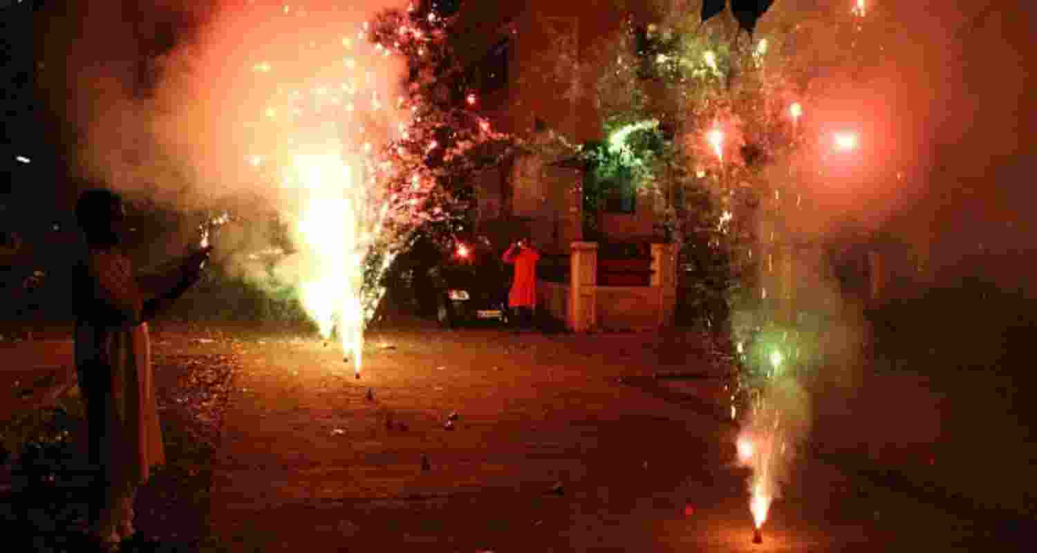 Despite ban 18% in Delhi-NCR plan to burst crackers: Survey
