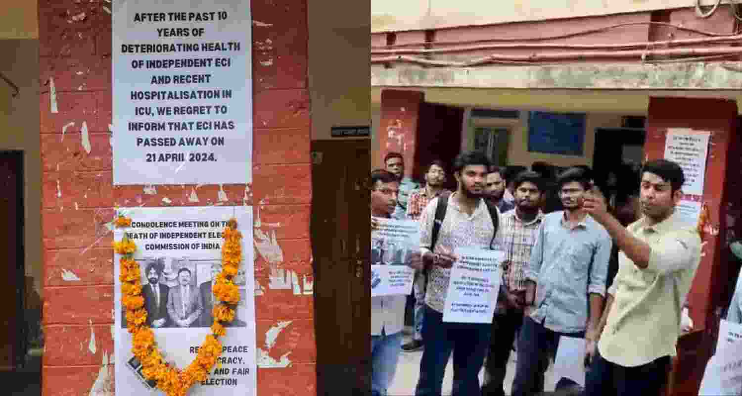 Delhi University students hold condolence meet for 'demise' of EC; demand action against hate speech