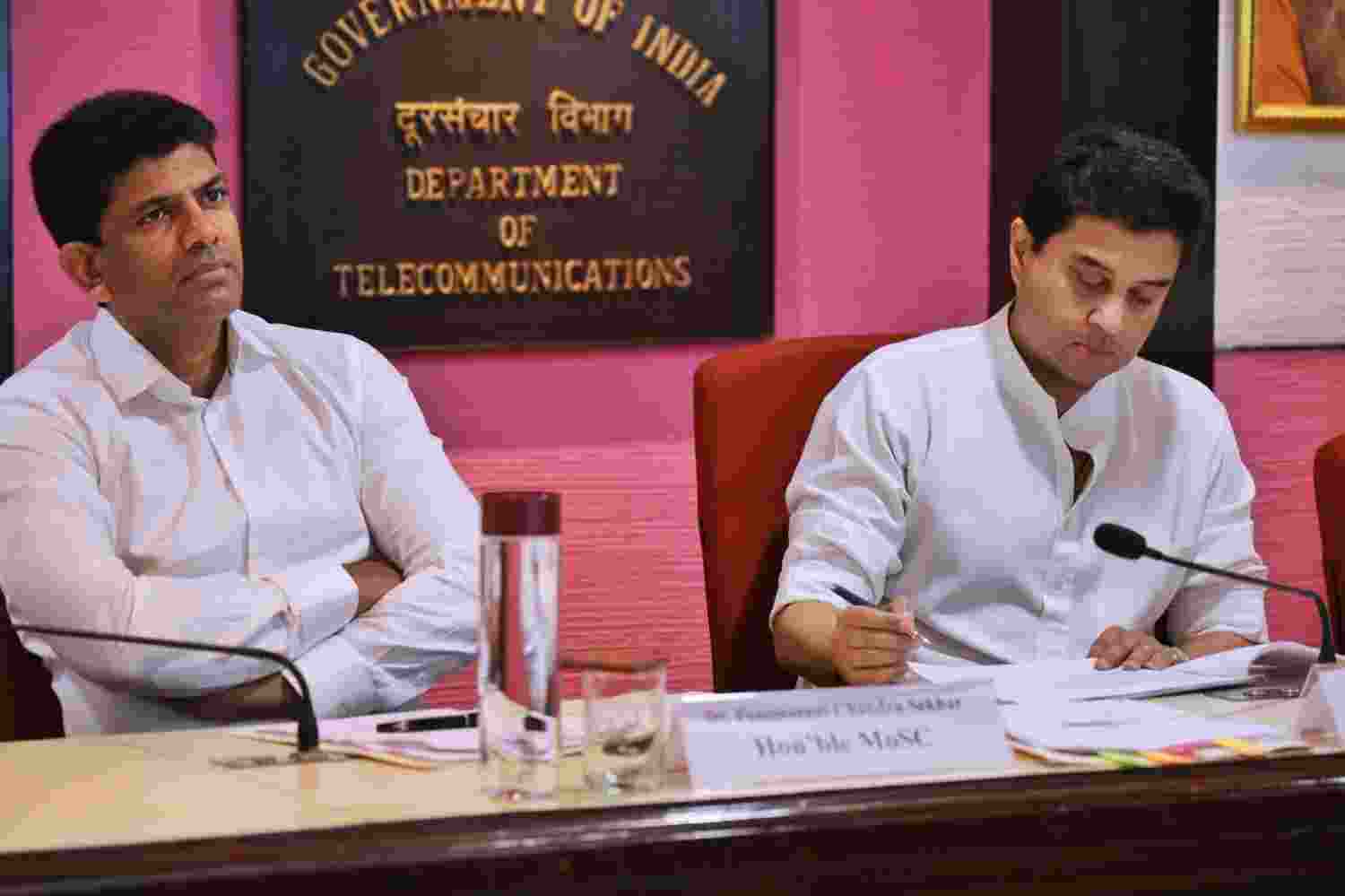 Jyotiraditya Scindia asks telcos to take lead in 6G development