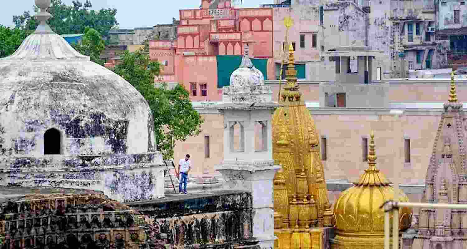 The Supreme Court on Tuesday allowed a plea moved by Hindu women plaintiffs for cleaning the water tank in the Gyanvapi mosque in Varanasi 