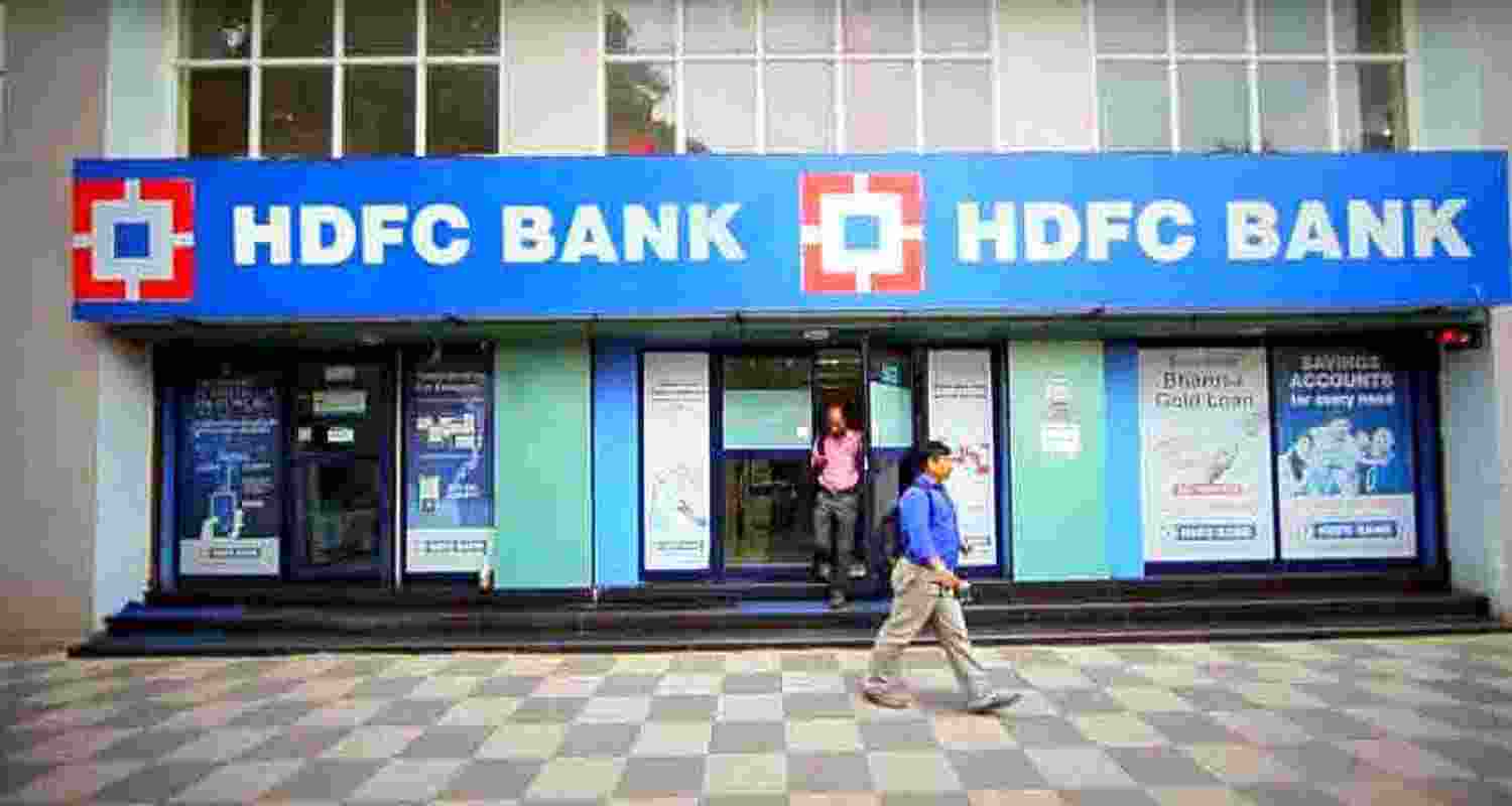 HDFC Bank Q1 net profit rises 33 pc to Rs 16,474 cr