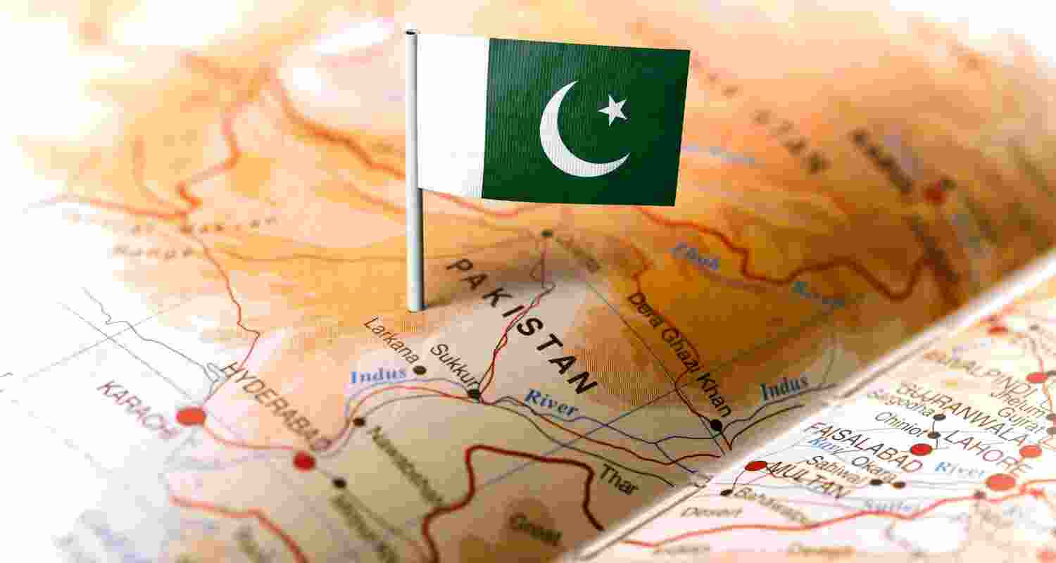 Image of Pakistan on map and Pakistan's flag. 