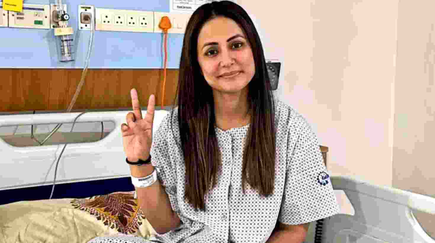 Hina Khan shares photo from first chemotherapy session