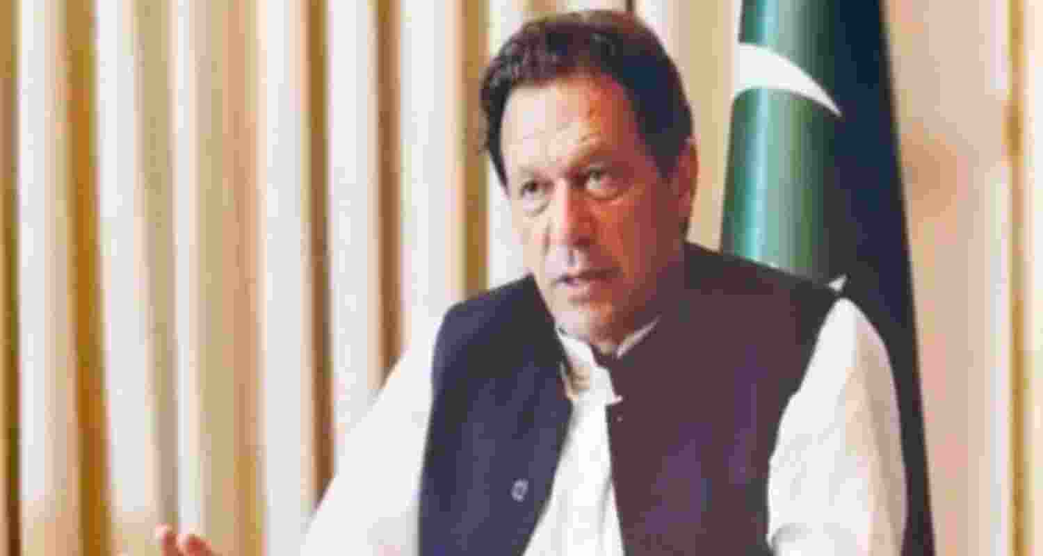 Jailed Imran Khan invokes Kejriwal before Pak SC for being mistreated
