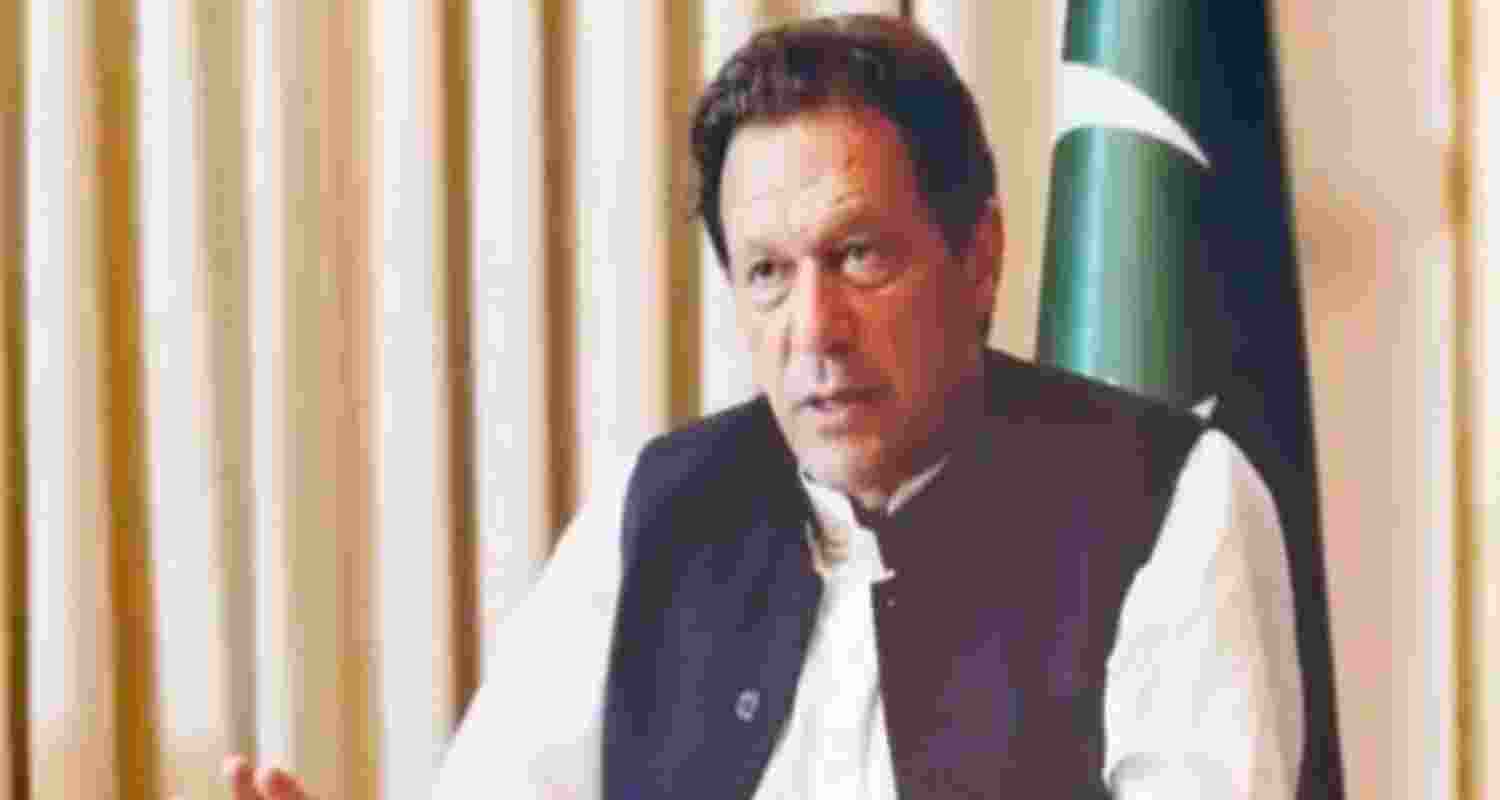 Imran Khan booked for inciting Pak govt officials to mutiny: Report
