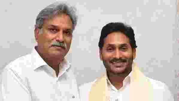 YSRCP's Srinivas quits politics after a drubbing in Vijayawada