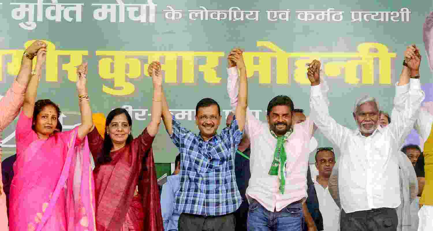 Addressing an election campaign rally in Jamshedpur, Jharkhand on Tuesday, Kejriwal termed jailed former Chief Minister Hemant Soren as the biggest tribal leader of the nation.
