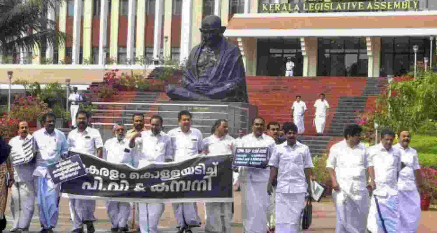 Kerala: UDF walks out from Assembly over state govt's failure to address farmer's plight  