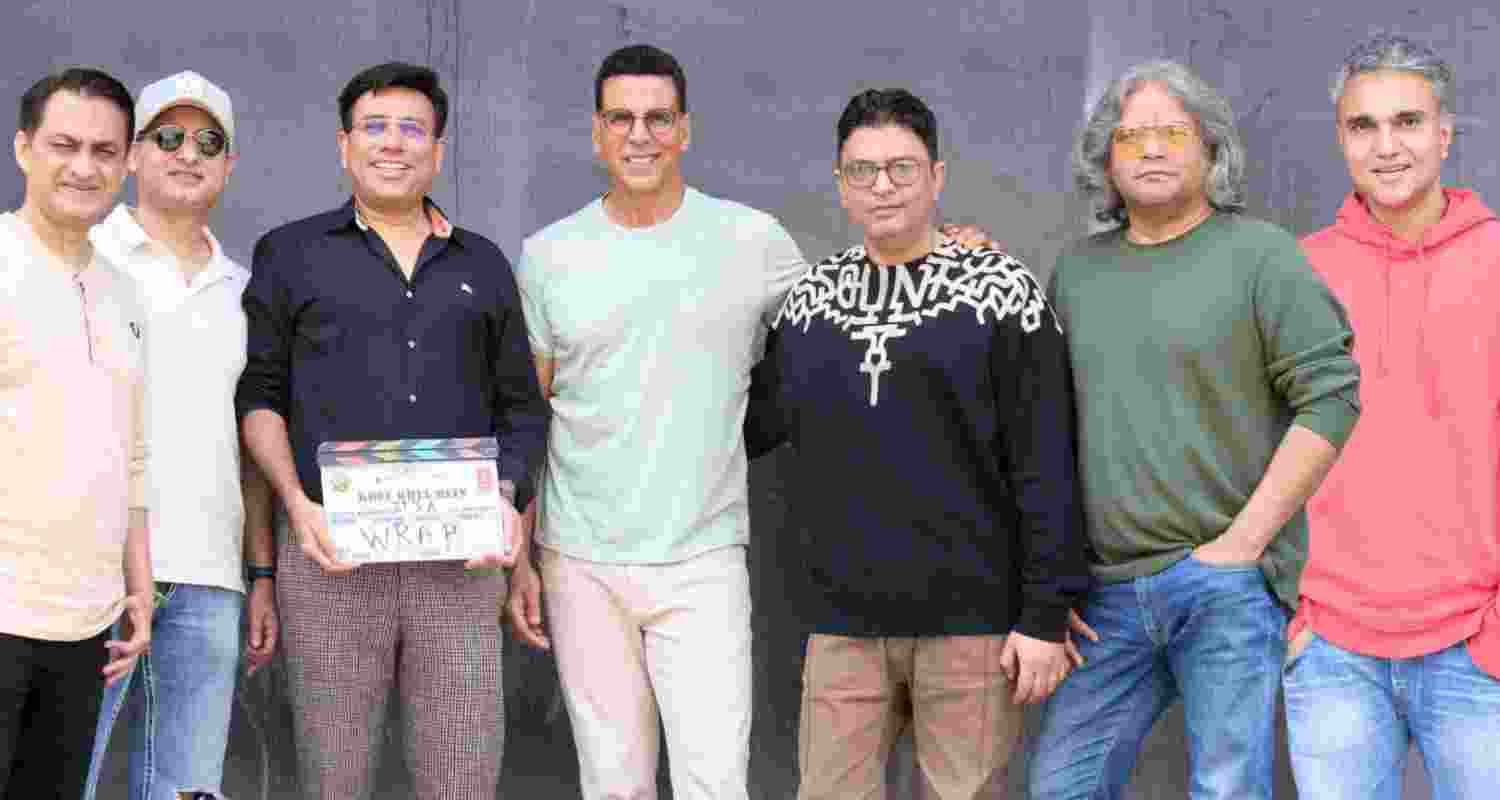 Shooting of film Khel Khel Mein comes to an end.