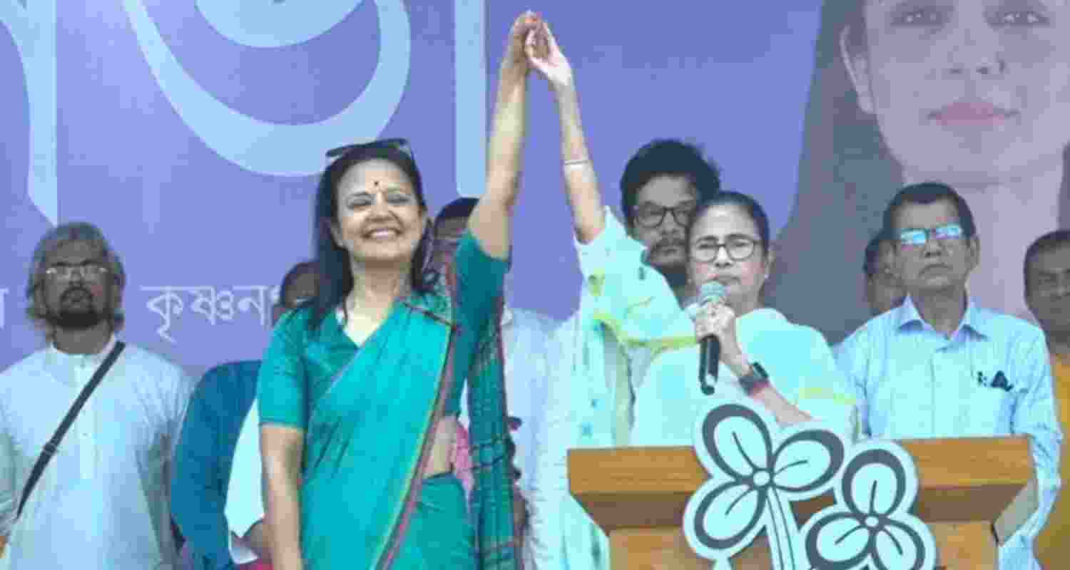 Mamata Banerjee with Mahua Moitra.