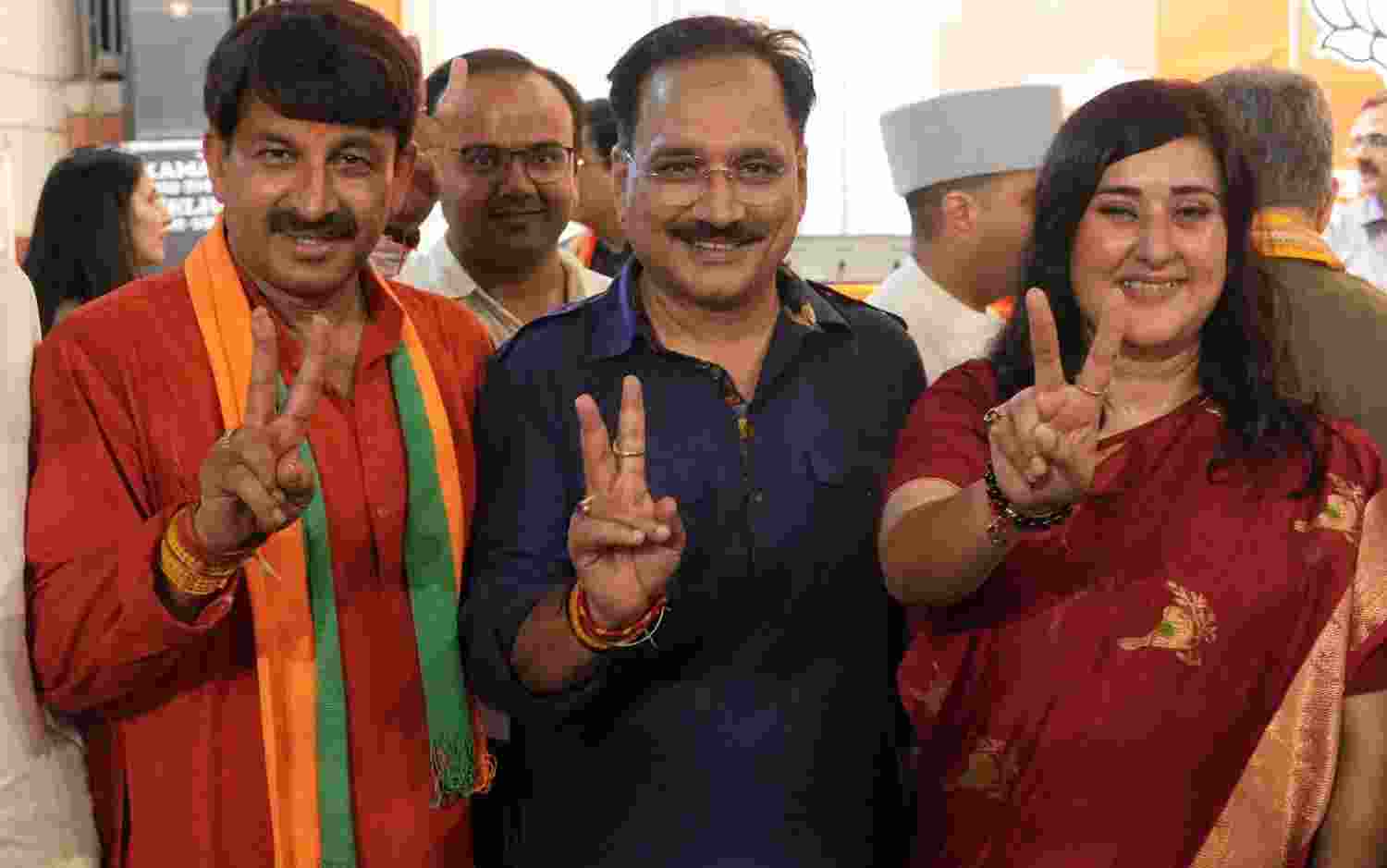 BJP clean sweeps in Delhi LS polls with fresh faces