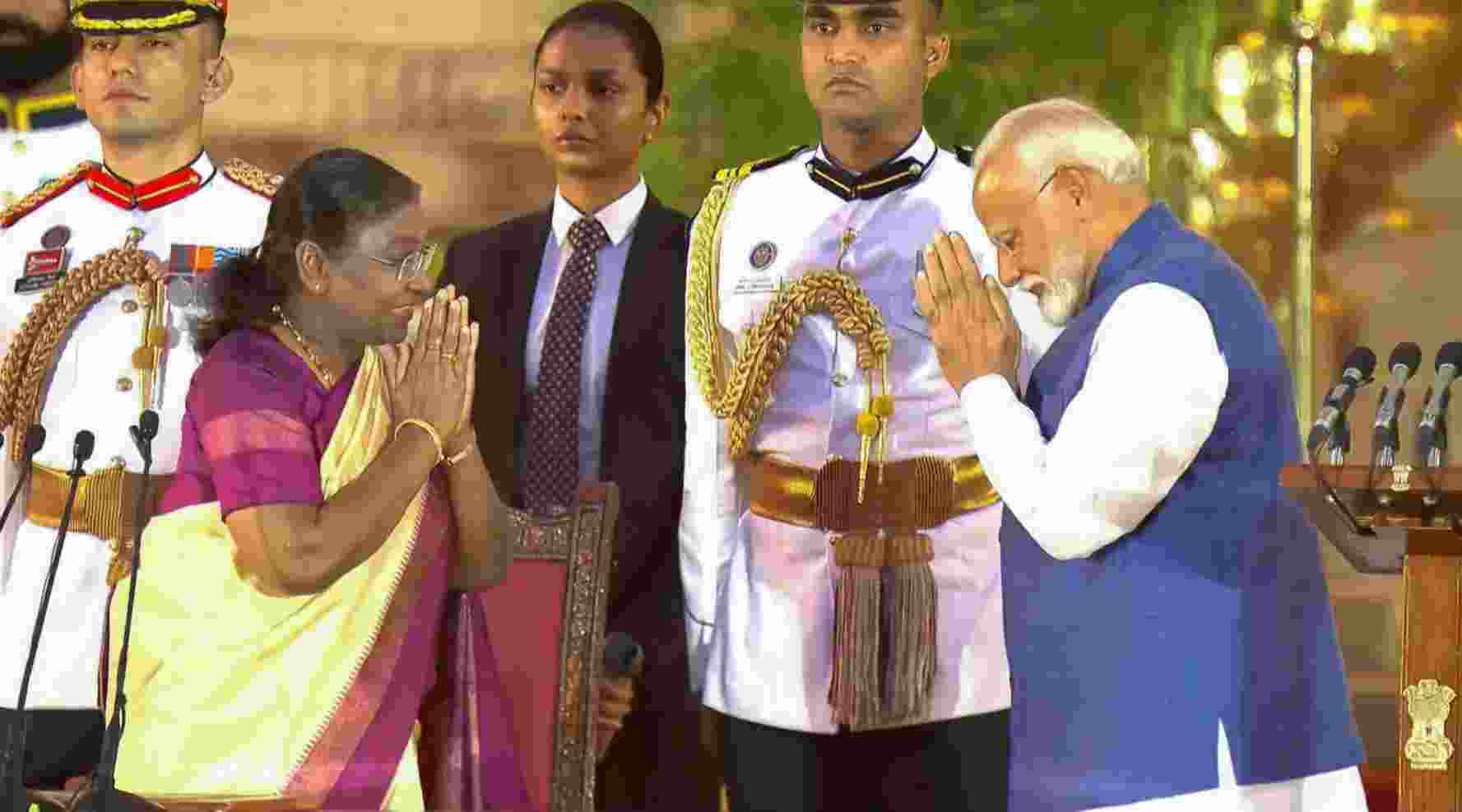 When he took oath as the prime minister for the first time in 2014, Modi had worn a cream linen kurta-pyjama with a beige golden jacket. For his 2019 swearing-in ceremony, the prime minister had chosen a similar ethnic outfit paired with a beige jacket.