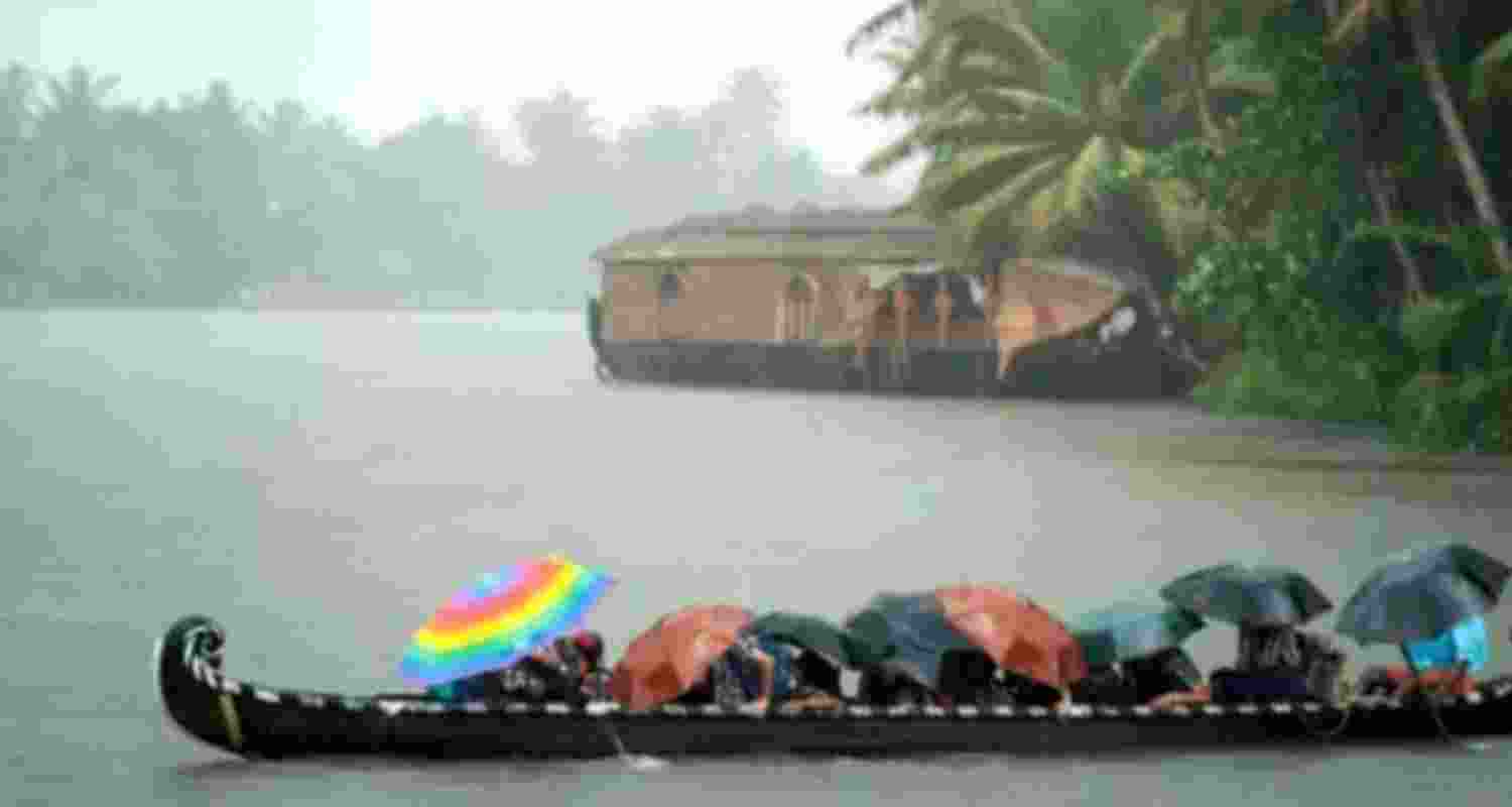 Monsoon hits Kerala