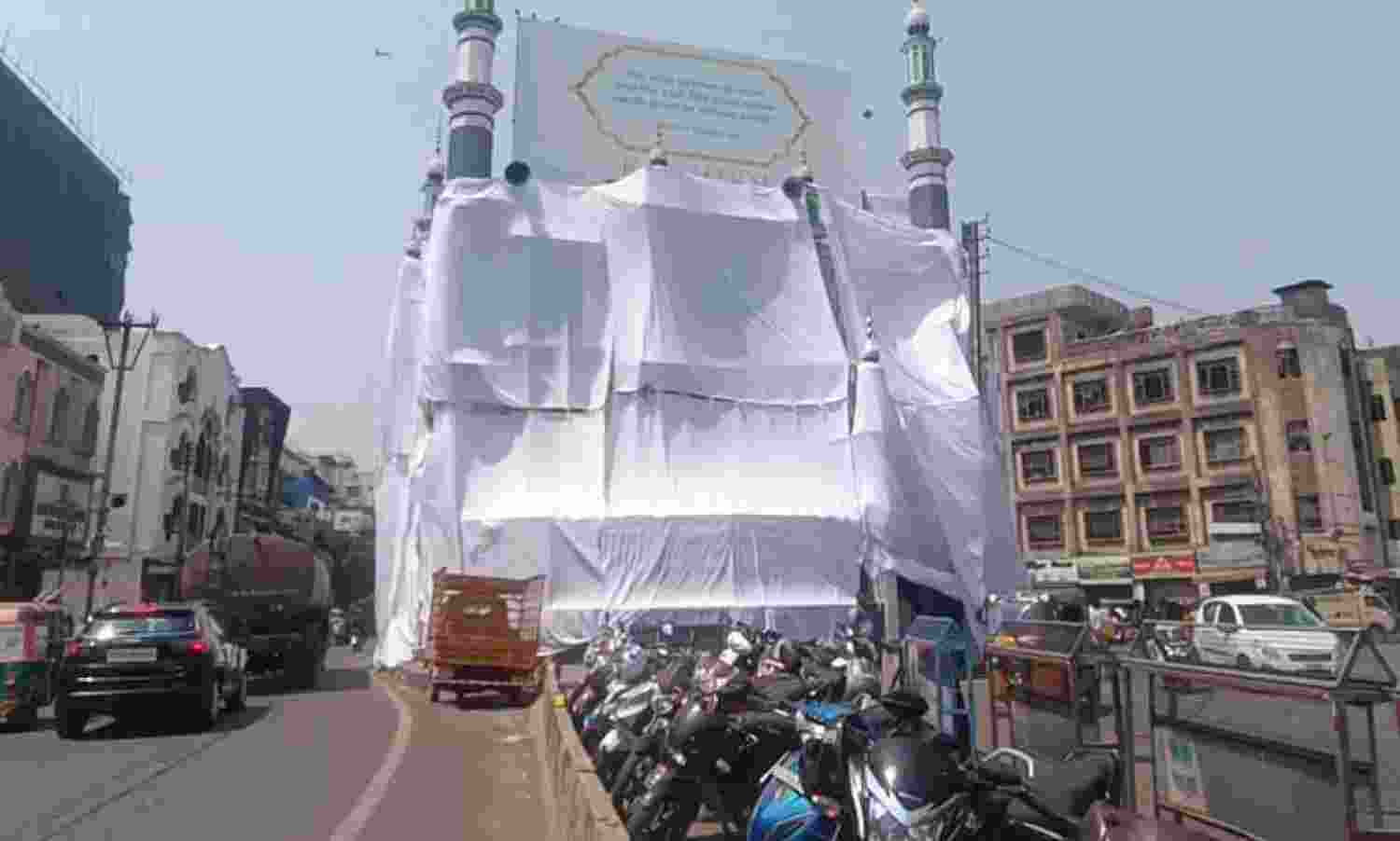 Mosque covered in cloth for Ram Navami procession in Hyderabad