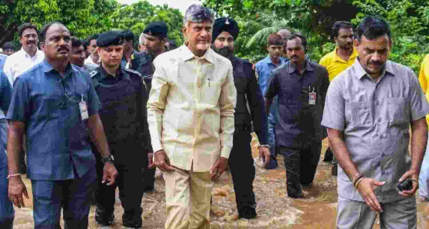 Andhra CM directs last mile food delivery for flood victims
