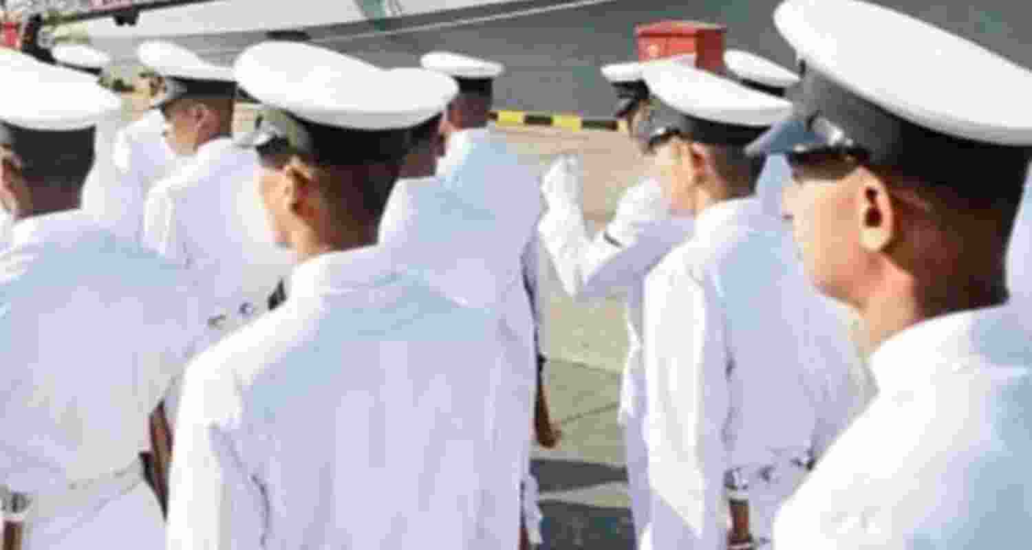 Representative Image of Indian Navy personnel returning from being Imprisoned in Doha, Qatar under charges of espionage.