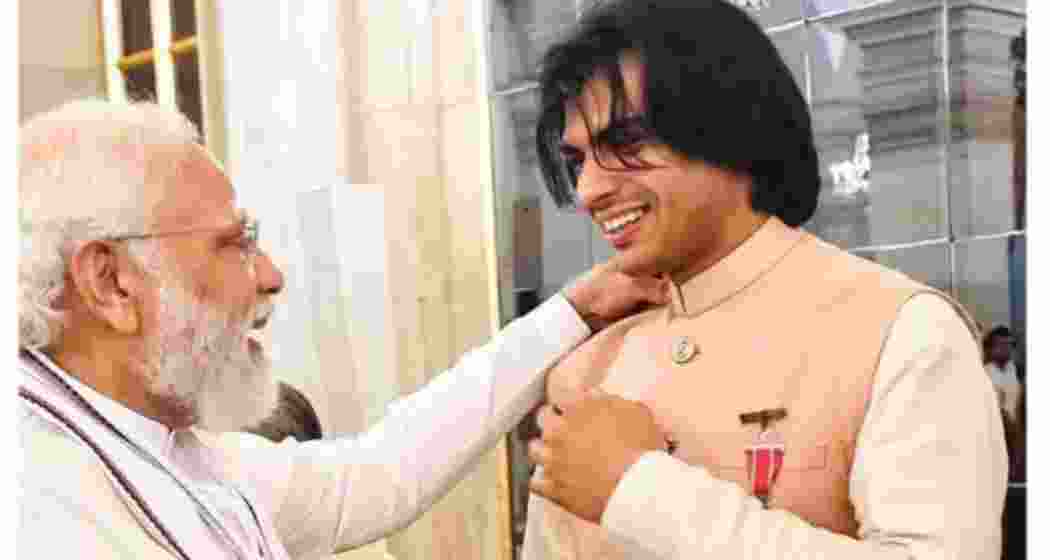 PM Modi with Neeraj Chopra. 