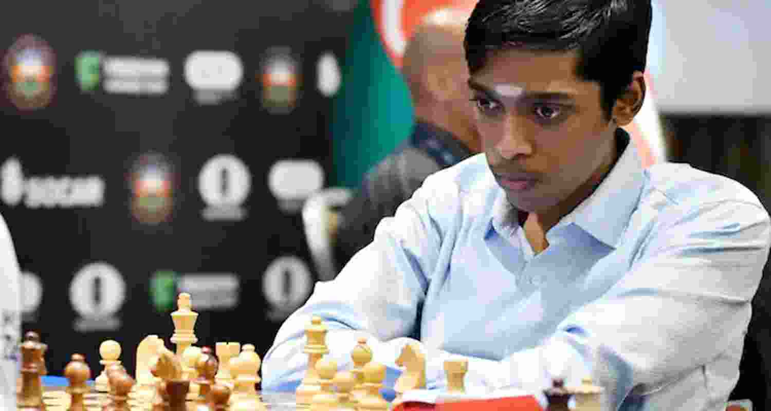 Indian Grandmaster R Praggnanandhaa went down fighting against top seed Magnus Carlsen of Norway while his elder sister defeated overnight sole leader Anna Muzychuk of Ukraine in the eighth round of Norway chess tournament.