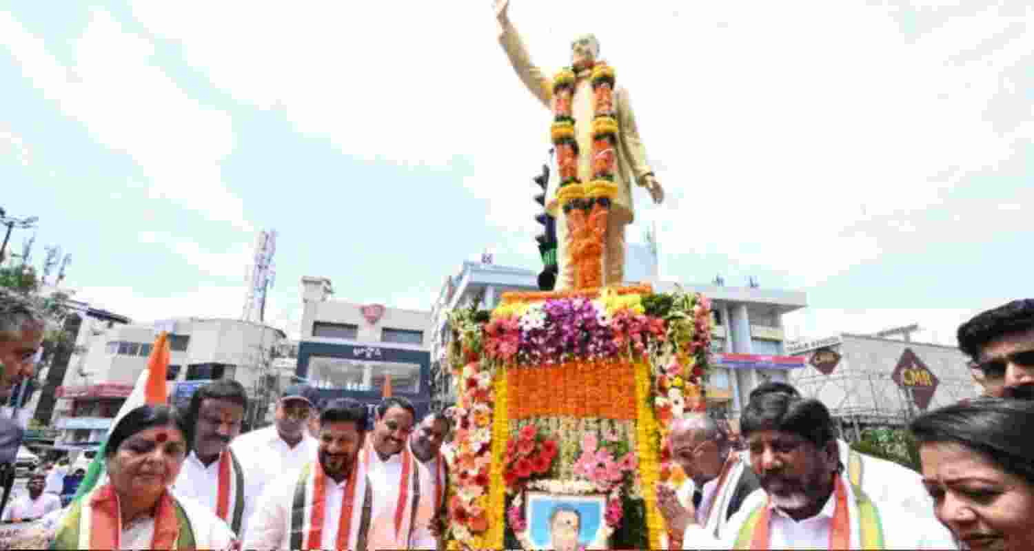 Political furore in Telangana over Rajiv Gandhi statue