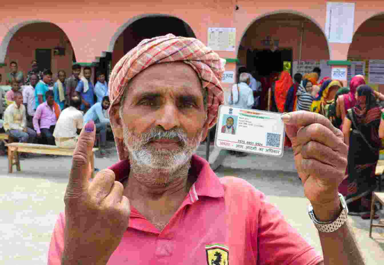 Over 22.70 per cent of voters have exercised their franchise in Sitamarhi, 22.45 per cent in Muzaffarpur, 22.37 per cent in Madhubani, 20.75 per cent in Saran and 17.36 per cent in Hajipur till 11 am.
