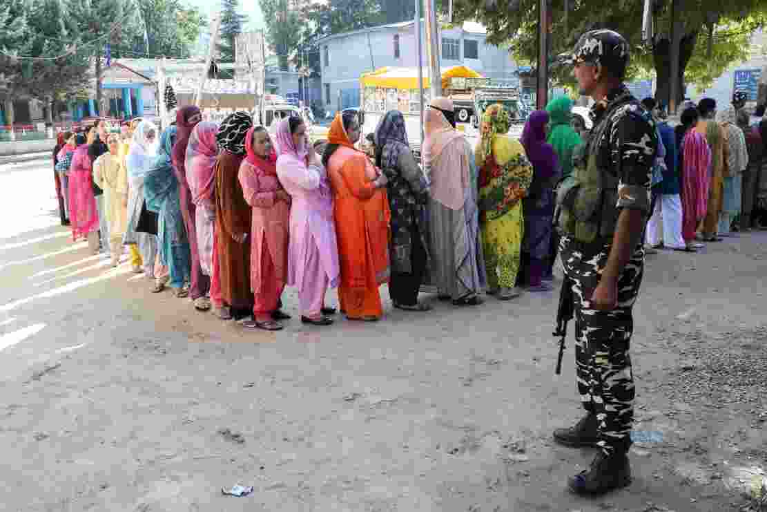 There are 109 candidates in the fray, the highest in all three phases, with 101 candidates contesting from Baramulla, 59 from Kupwara, 42 from  Bandipora, 37 from Udhampur , 35 from Kathua  and 32 from Samba) are in the fray.