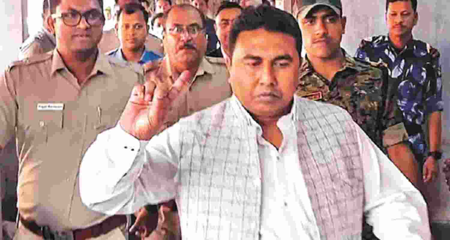Sandeshkhali prime-accused Shahjahan Sheikh in CBI custody; nine of his aides have been summoned today.