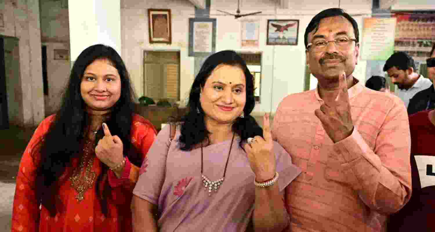 Sudhir Mugantiwari, the Minister for Forest, Cultural Affairs, and Fisheries in the Government of Maharashtra, exercised his constitutional right by casting his vote in the Chandrapur-Vani-Arni Lok Sabha Constituency.
