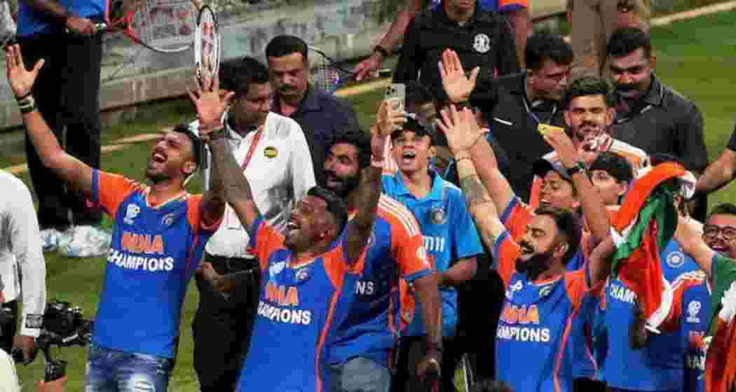 Team India singing 'Vande Mataram' at Mumbai's Wankhede stadium.