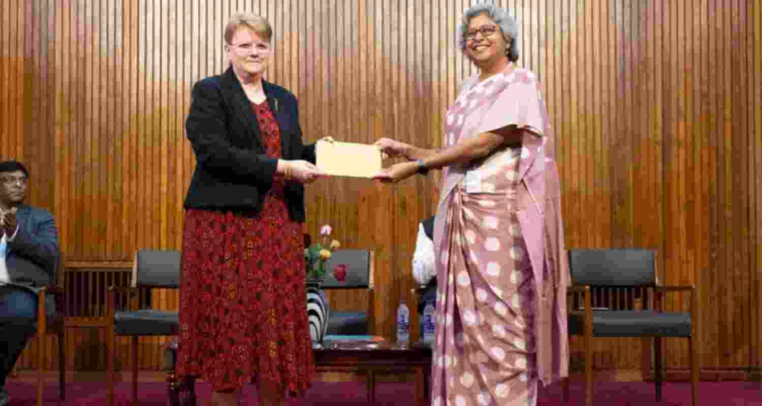 Dr Jacqueline Hughes, Director General of ICRISAT (left) and Ms Sreelata Chebrol, Trustee of Kriti Social Initiatives collaborate to uplift women.