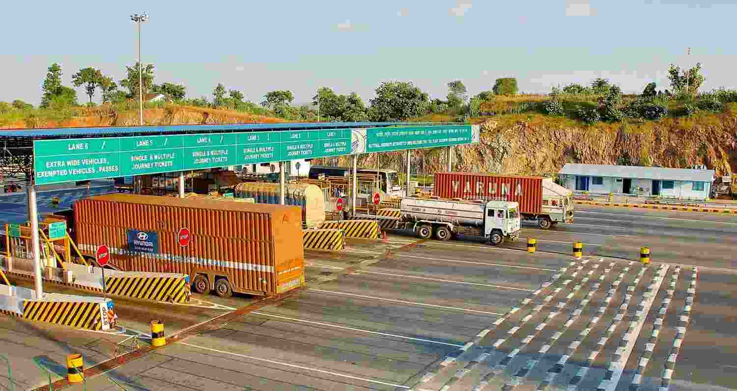 NHAI to track 100 toll plazas with GIS-based software