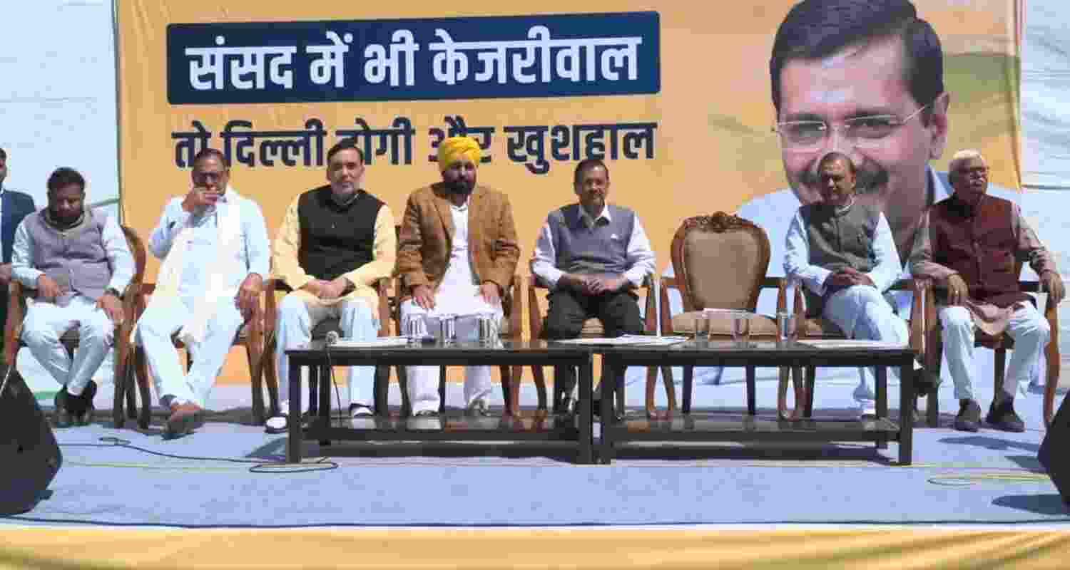 Delhi CM Kejriwal and Punjab CM Mann kickstarts AAP's Lok Sabha campaign. Image X.