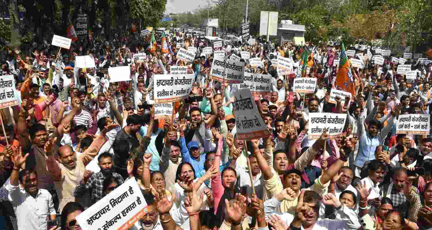 Delhi BJP leaders and supporters hold protests asking for Kejriwal's resignation. Image X.