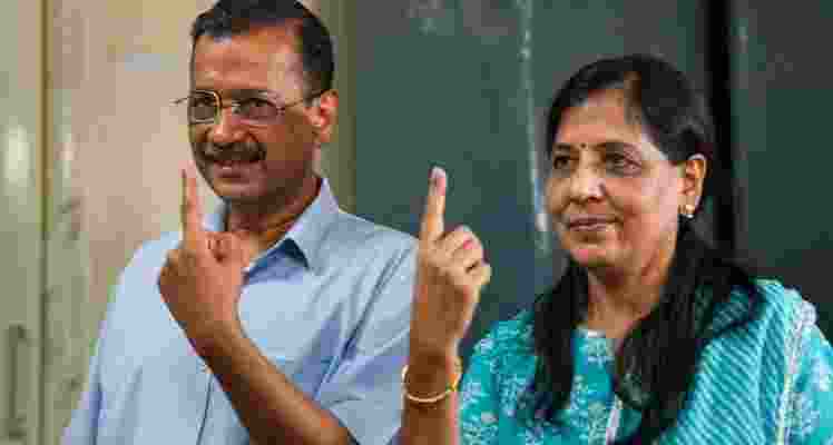 Delhi Chief Minister Arvind Kejriwal, accompanied by his wife Sunita Kejriwal and other family members, cast his vote at a polling station in the Civil Lines area of the Chandni Chowk Lok Sabha constituency on Saturday.
