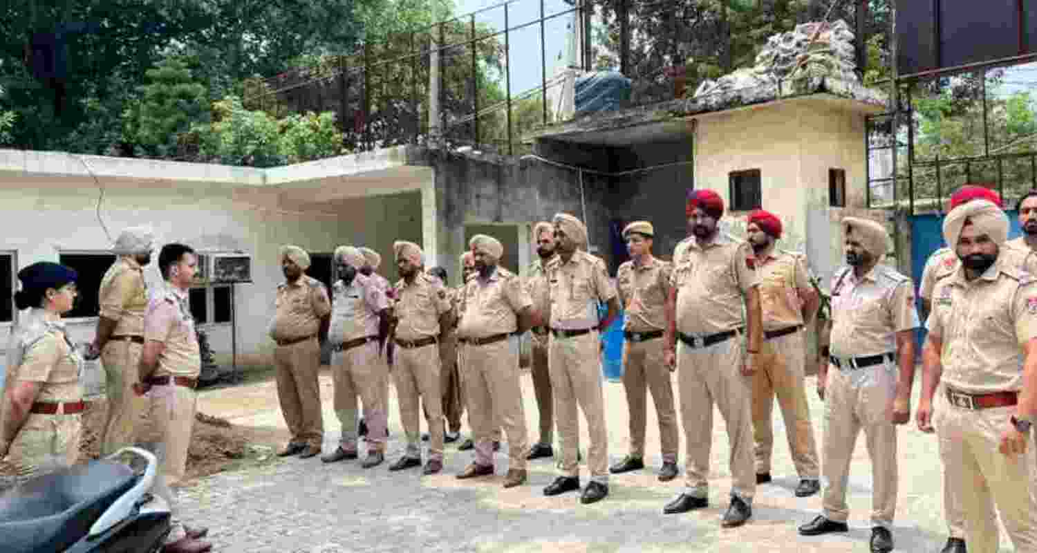 Punjab Police Raids Target 246 Major Drug Smugglers' Hideouts.