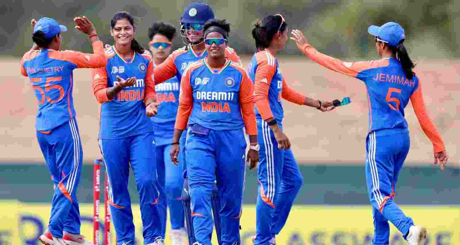 Renuka’s Bowling and Mandhana’s Batting Propel India to Asia Cup Final With A Victory Over Bangladesh.