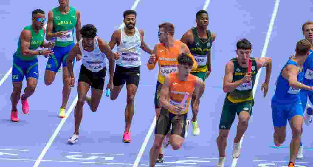 The Indian men’s 4x400m relay team, despite delivering a season-best performance, narrowly missed securing a spot in the Olympics final at the Stade de France on Friday. 