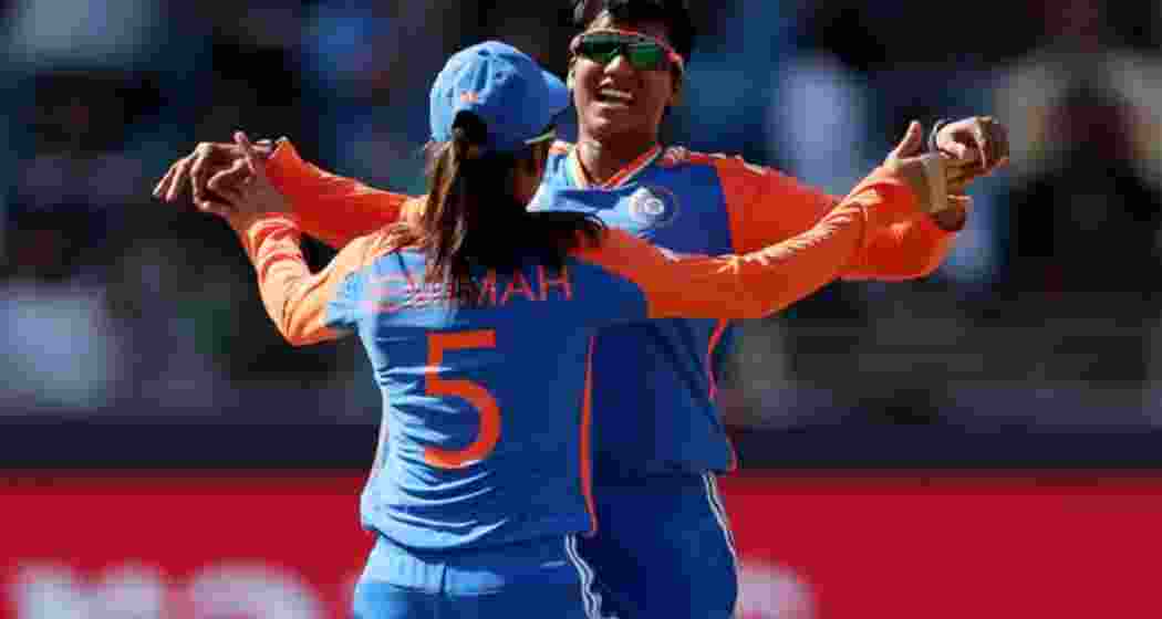 Jemimah Rodrigues and Deepti Sharma celebrate the Pakistan wicket. Image taken from X/BCCI. 