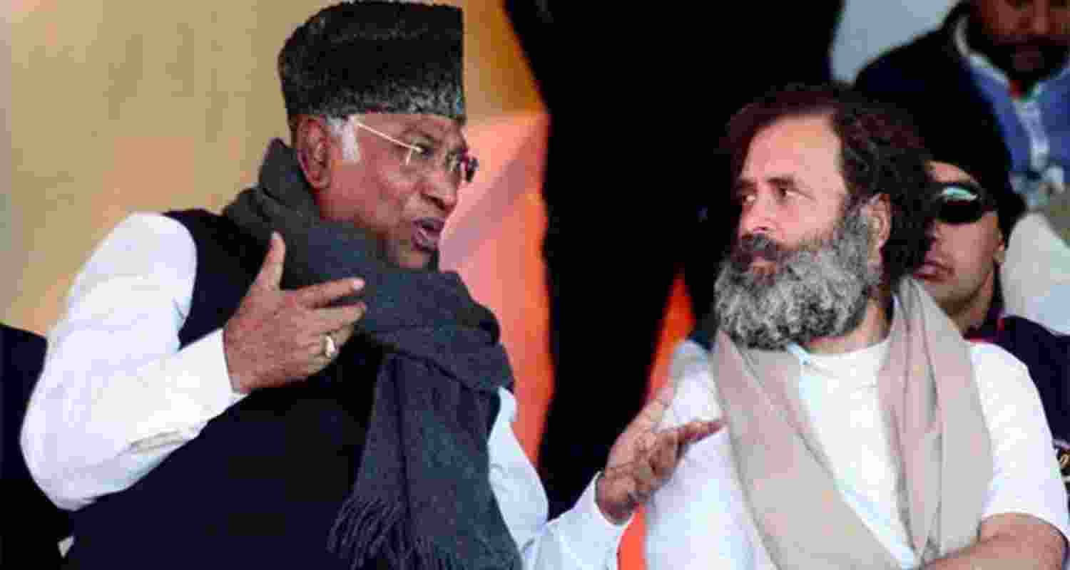 INC President Mallikarjun Kharge and Congress Leader Rahul Gandhi. Image X.