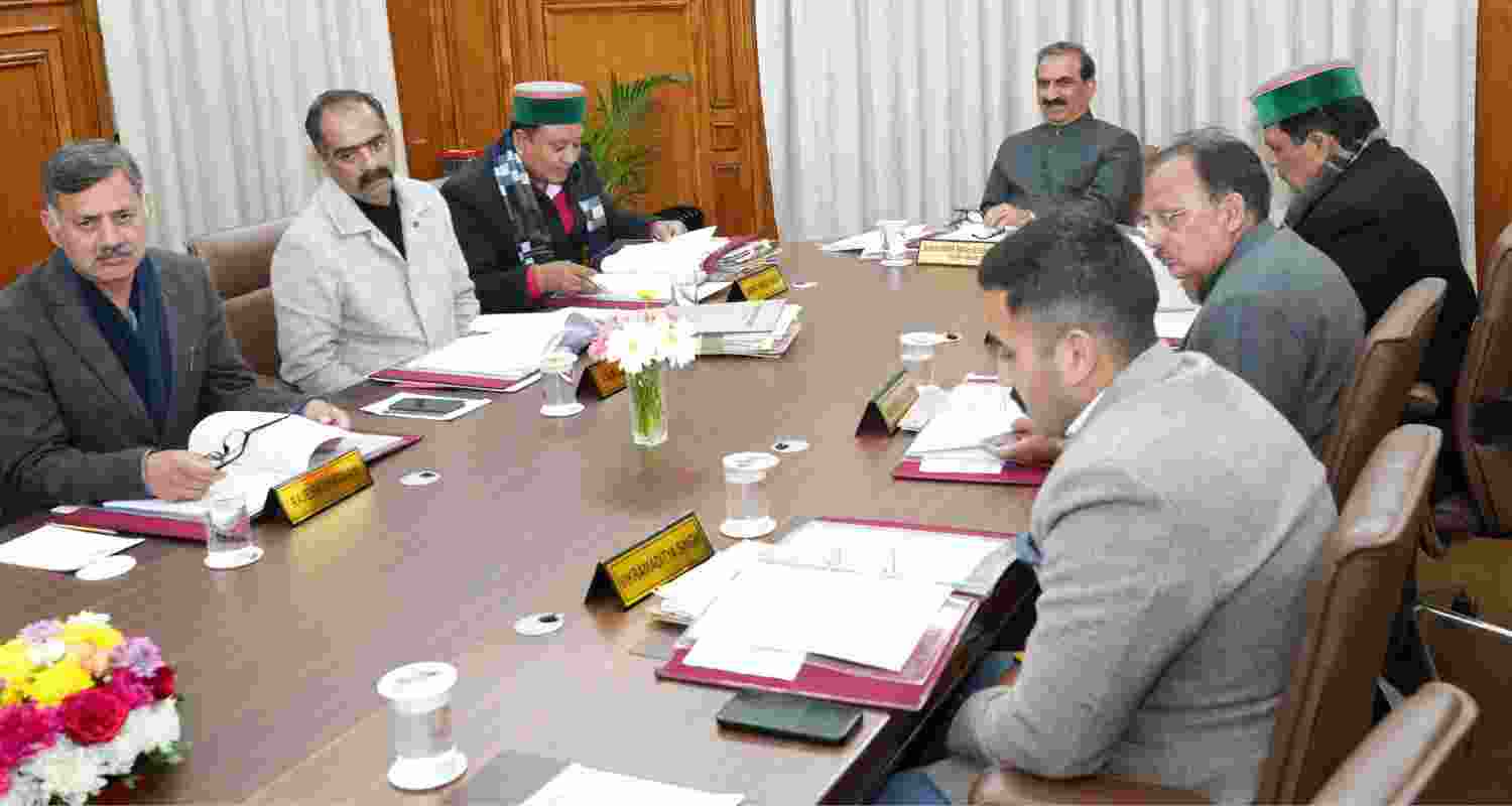 Himachal Pradesh CM Sukhu as he finds it hard to tackle the political issues going on in his own state. Image X.