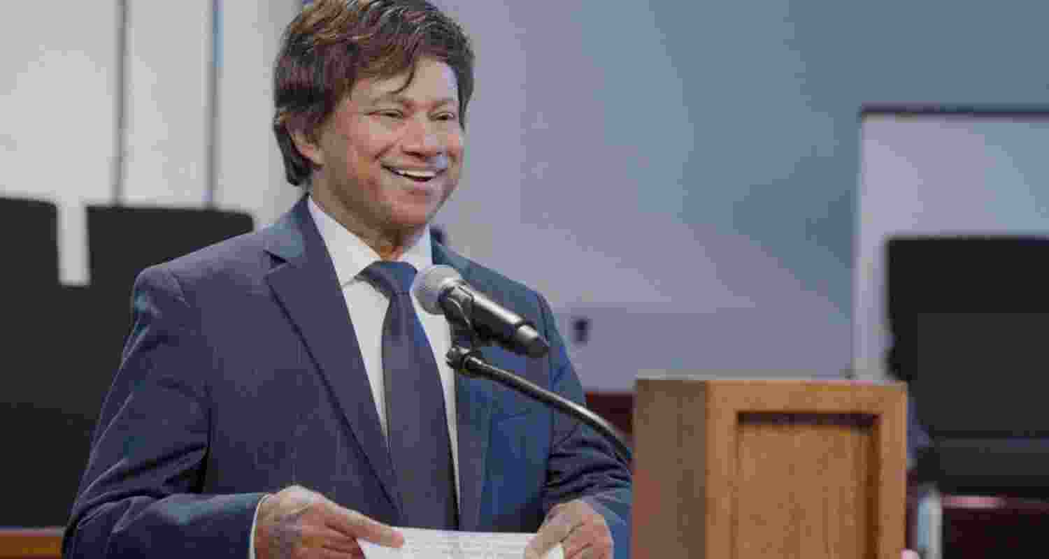 Congressman Shri Thanedar.