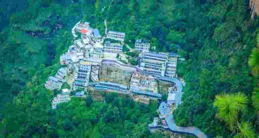 Nestled in the majestic Trikuta Mountains of Jammu and Kashmir, the Mata Vaishno Devi Cave Temple stands as one of India’s most frequented Hindu pilgrimage destinations.